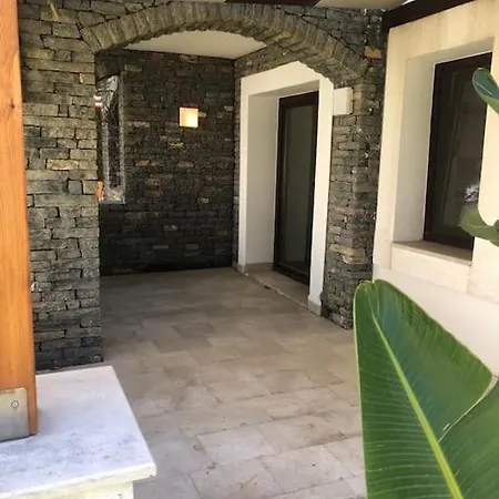 מלון 2br With Olympic Pool In Turkbuku בודרום