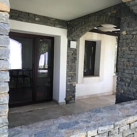 מלון 2br With Olympic Pool In Turkbuku